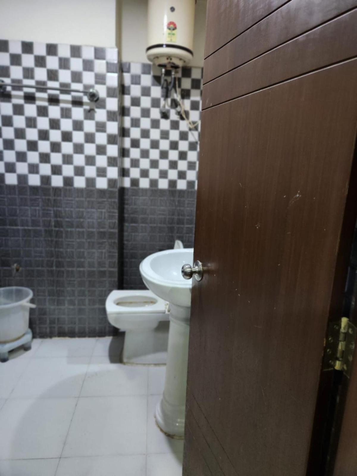 Airport Hotel Claytone Нью-Делі Екстер'єр фото